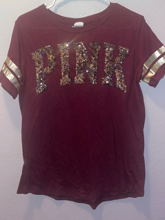 Victoria's Secret Tops - PINK Victoria's Secret Womens Maroon Sequin Logo Tee with Gold Sleeve Stripes